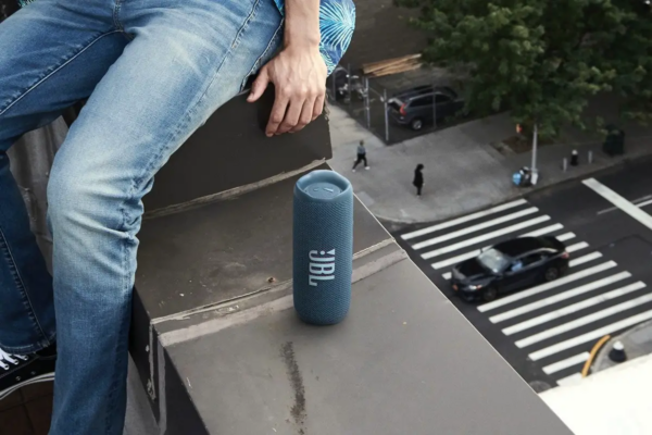 JBL Flip 6 originalni prenosni bluetooth zvočnik - črn - Image 9