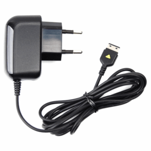 SAMSUNG HIŠNI POLNILEC 220V ETA3S31EBE G600 original