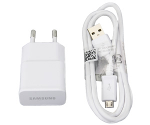 SAMSUNG original HIŠNI POLNILEC 220V ETA-U90EW+ECB-DU4AWE 2000 mAh z USB data kablom
